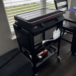 Electric Black Stone Grill With Cart