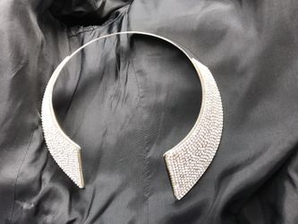 Open collar Rhinestone necklace