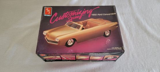 Collectible Kit 1950 Ford Convertible Model Car Kit