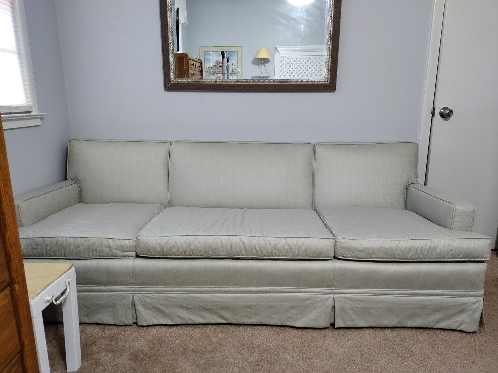 Sofa -  Excellent Condition