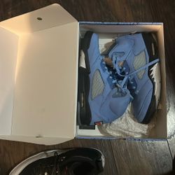 University Blue Jordan 5 