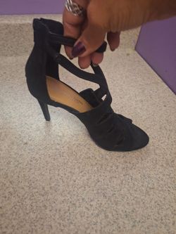 Christian Siriano Black Pumps, Size 7