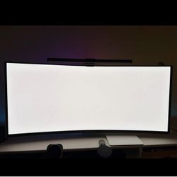 Samsung Odyssey OLED G8 34” Ultrawide QD-OLED 175Hz (G85SD)