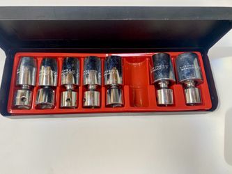 Pittsburgh 7 Piece Swivel Socket Set, Chrome Vanadium