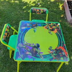 Kids Table and Two Chairs $20