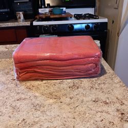 Coral Bath Towels 