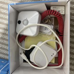 📹 FOR SALE – Blink Indoor Security Camera System (1 Camera + Sync Module)