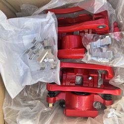 Red Brake Calipers For Front Brakes Part #P15S2966. Comes with brake pads.