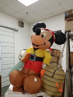 Halloween 4 foot Mickey Mouse Pirate lawn inflatable