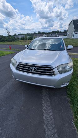 2009 Toyota Highlander sport