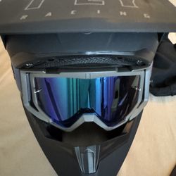 Fly Helmet & Havoc Goggles 