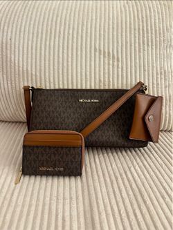 Michael Kors Shoulder Bag and Matching Wallet Set