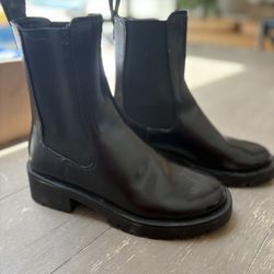 H&M Girls/womens Boots Size 36