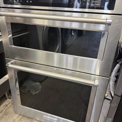 30” Kitchen Aid Micriwave Oven Stainless Steel Like New Condition