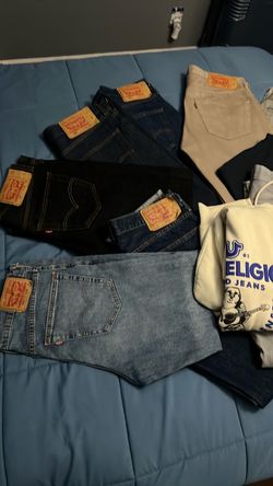 Levi jeans