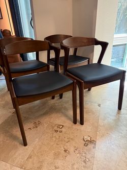 Contemporary Mid-Century Modern Dining Chairs / Set of 4