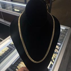 14k Cuban link chain