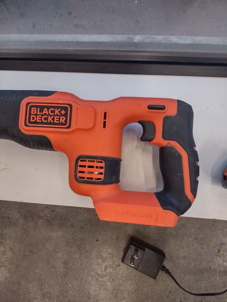 Black And Decker Hacksaw 
