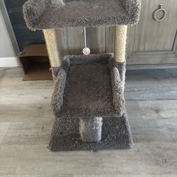 Free Cat Condo ( Read description)