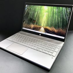 HP Pavilion Laptop Intel i7, 8 GB Ram, 476 HDD