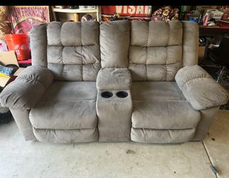 Recliner couch