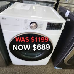 7.4 Cu. Ft. Vented Smart Stackable Elvtric Dryer In Whie 