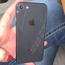 iPhone 8 Unlocked 