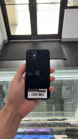 iPhone 12 64GB (Unlocked)