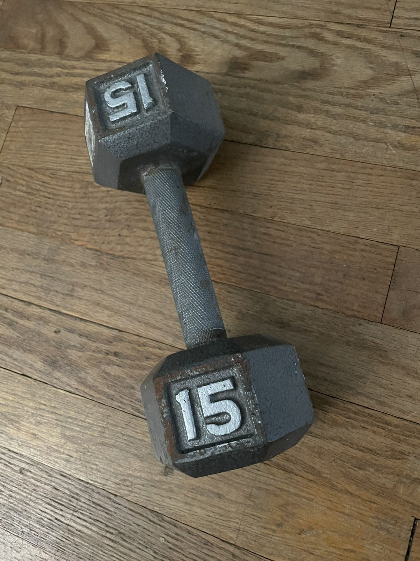 15 pound hex Dumbell/one single dumbbell only