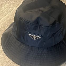 SUMMER TIME FANCY BEACH WEAR BLACK AND BEIGE HATS AND BEACH BAG