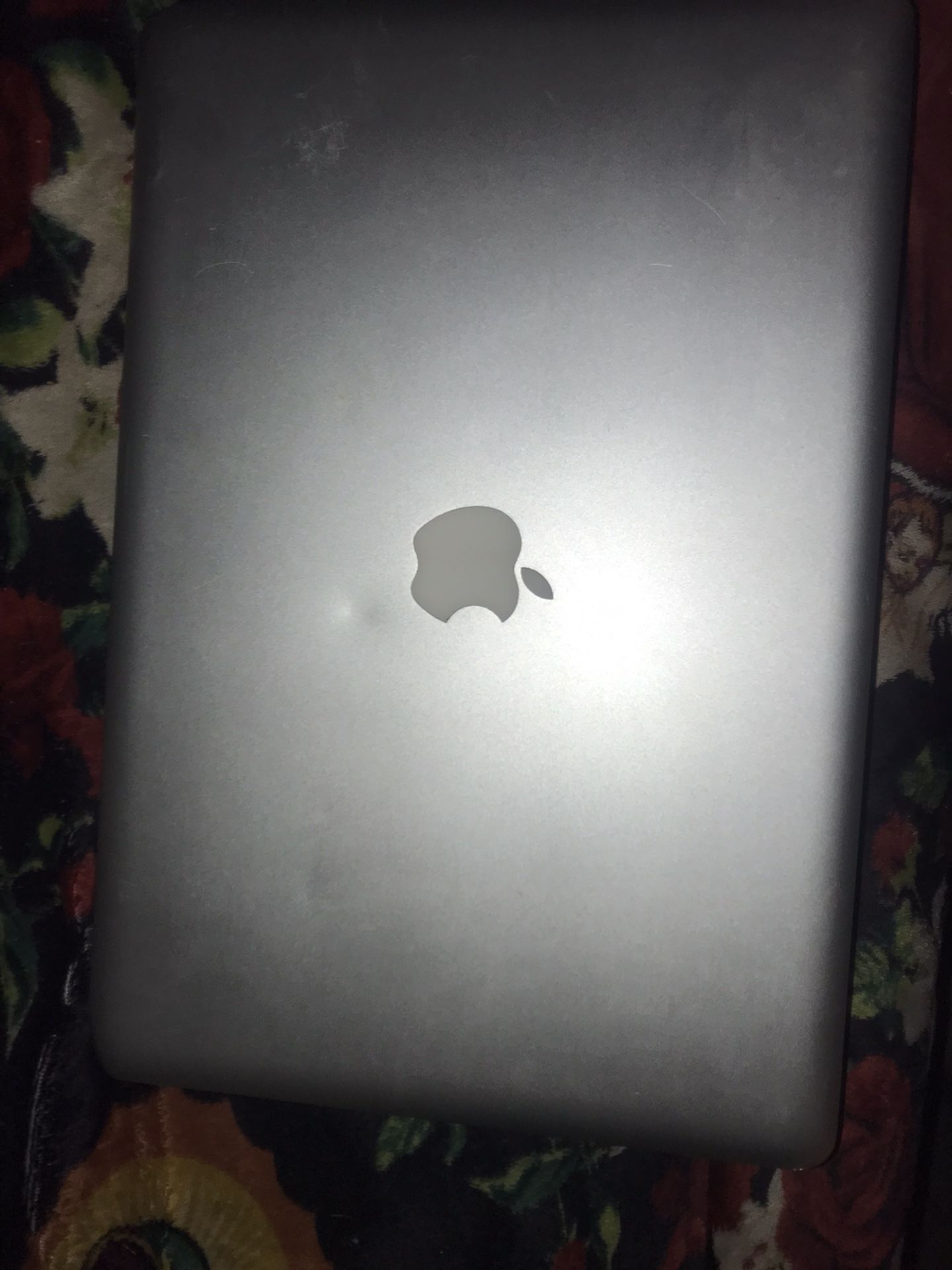Apple Macbook Pro