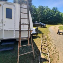 Wood Extension Ladder.  24' 