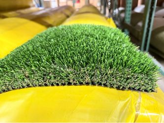 750 Square Foot Roll Spring 106oz Turf Synthetic Grass