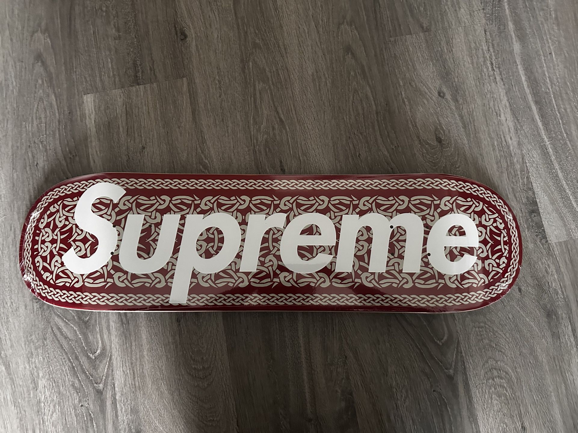 SUPREME DECK