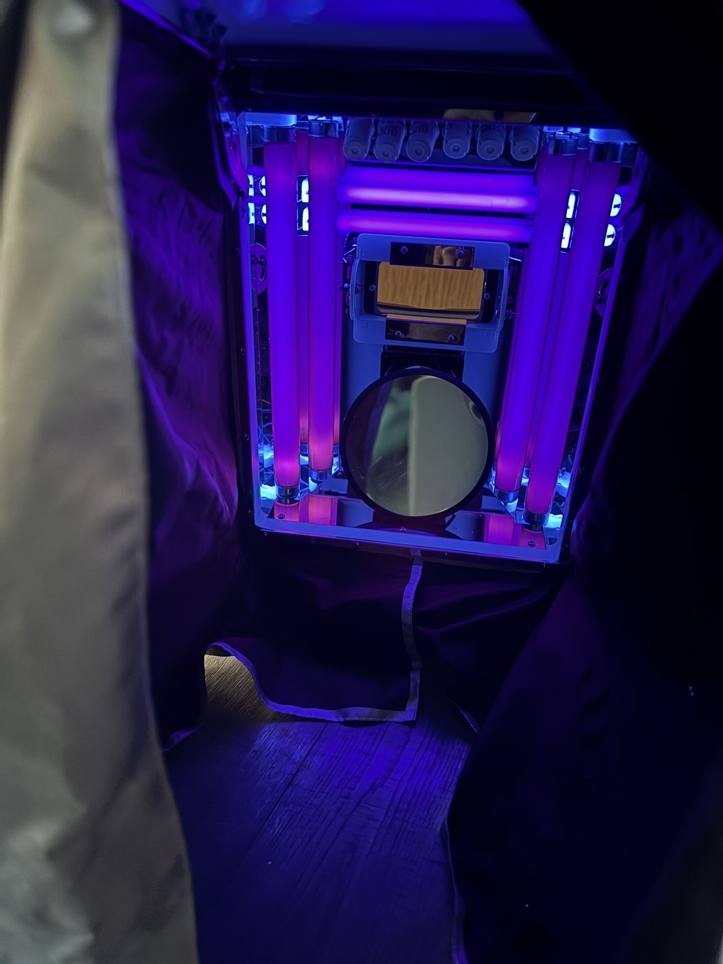 Skin Analysis Machine 