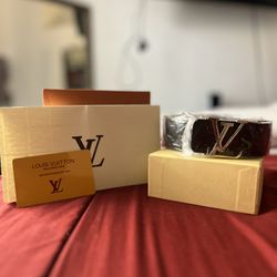 Louis Vuitton Belt (1of1)