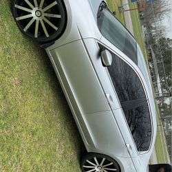 22 inch rims “starr”