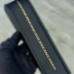 Jewelry 14k yellow gold Figaro link bracelet 8.25” 4.30mm 7.00g