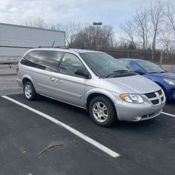 2004 Dodge Grand Caravan