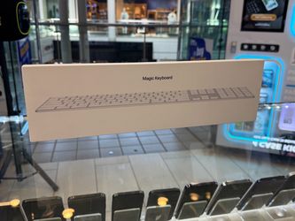 Magic Keyboard with Numeric Keypad