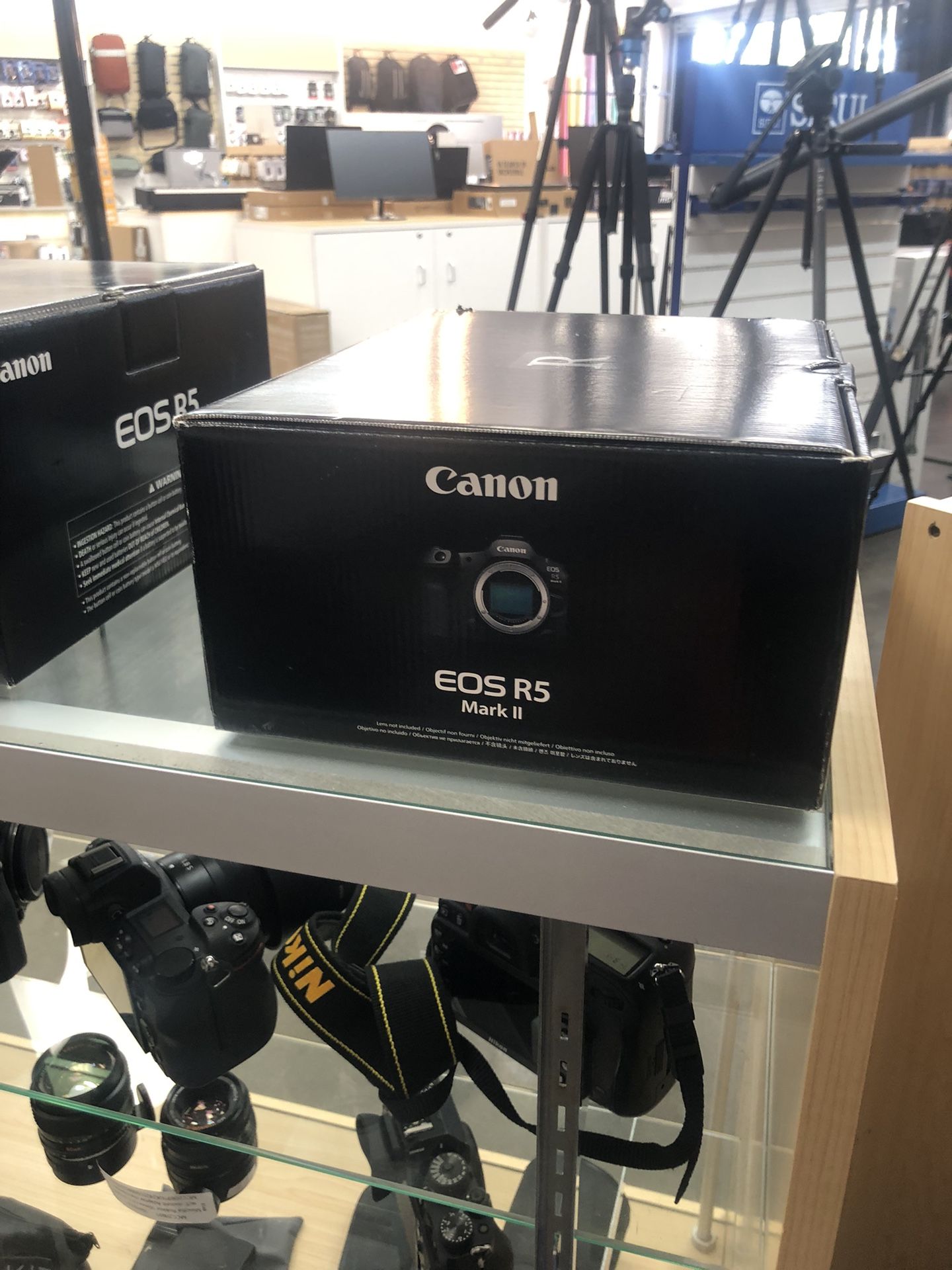 Canon Eos R5 Mark II Mirrorless Camera