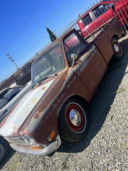 1971 Datsun pickup Truck!!