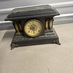 Seth Thomas Adamantine Mantel Clock