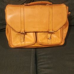 Kenneth Cole Leather Bag