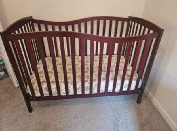 Mahogany Wood Baby Crib