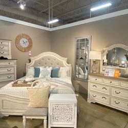 Chipped White Bed Frame ⭐ Dresser, Night Stand, Mirror, Chest, Mattress Sold Separately ✅No Needed Credit Check 💛 $39 Down Payment with Financing