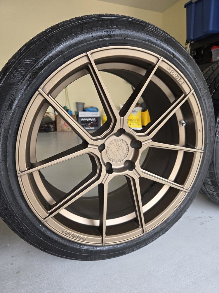 FERRADA FR8 MATTE BRONZE 20x10 (+25) 5x114.3 ( 5 LUG