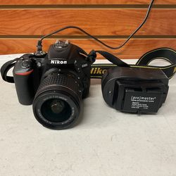 Nikon D5600 24.3 MP DSLR Camera W/ Lens, Battery & Charger