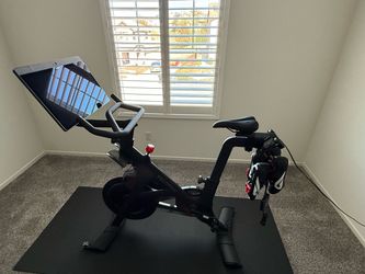 Peloton Indoor Exercise Bike with Screen