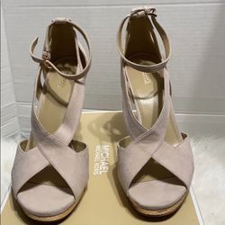 Michael Kors Becky sandals size 10 M